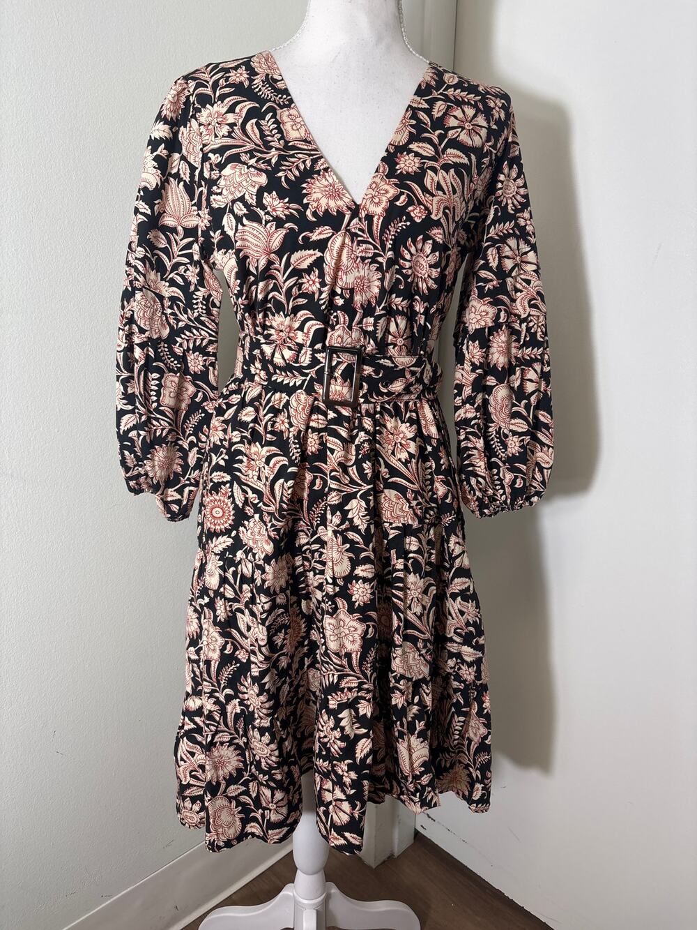 Beachgold Black with Red/Cream Floral Long Sleeve Mini Dress Sz S